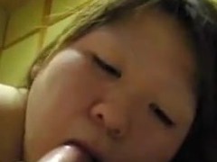 Oriental beauty sucks and licks his pecker like a popsicle full of fruity flavors. She takes her popsicle and makes sure it doesn’t melt before this babe is able to taste all of the flavors of cum obtainable in this amateur blowjob vid .